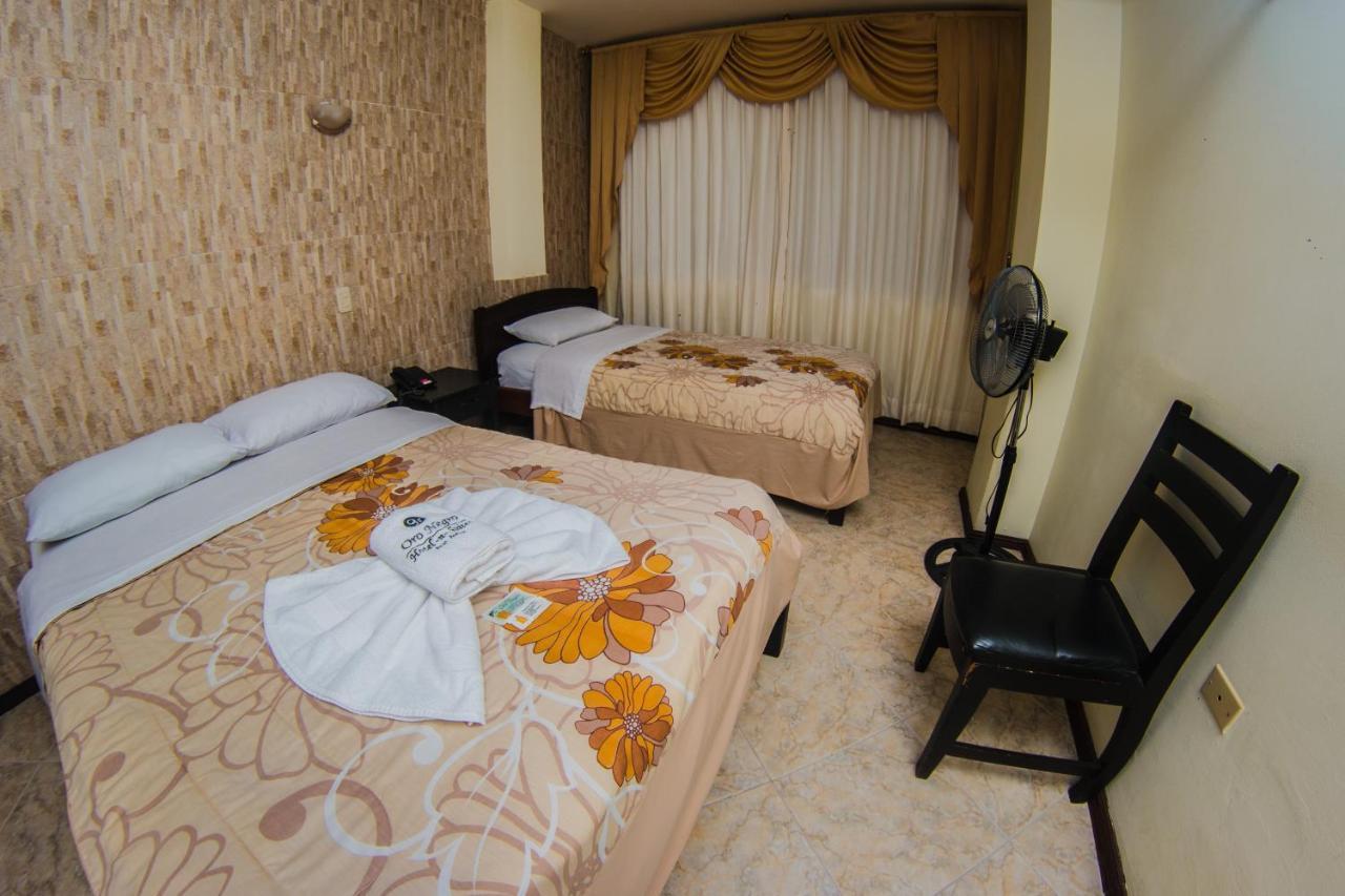 פויו Hotel Oro Negro מראה חיצוני תמונה